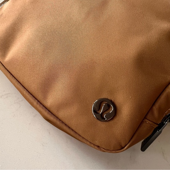 Everywhere 1 L belt bag - Picture 6 of 10